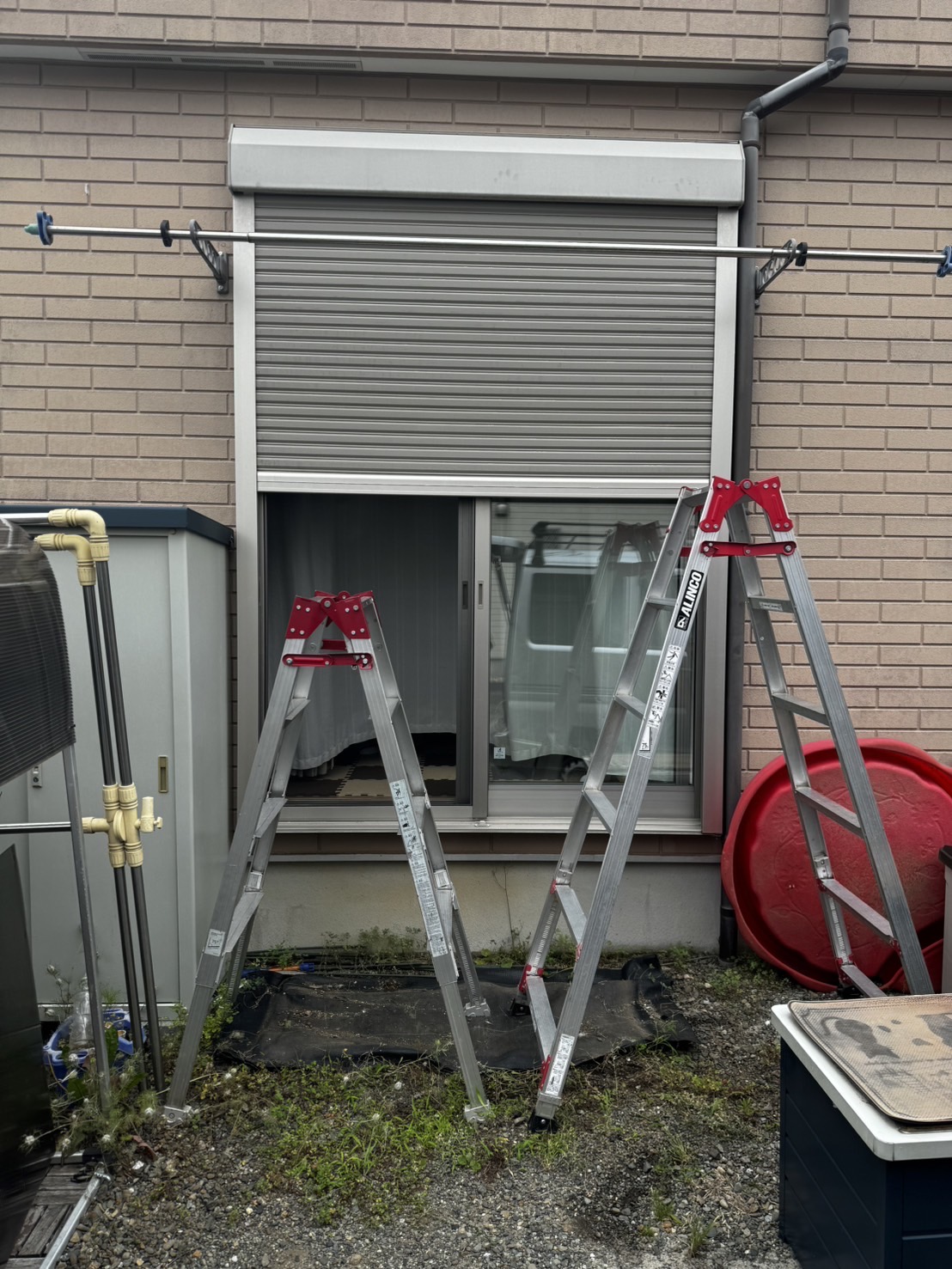 電動 窓 のシャッター施工事例