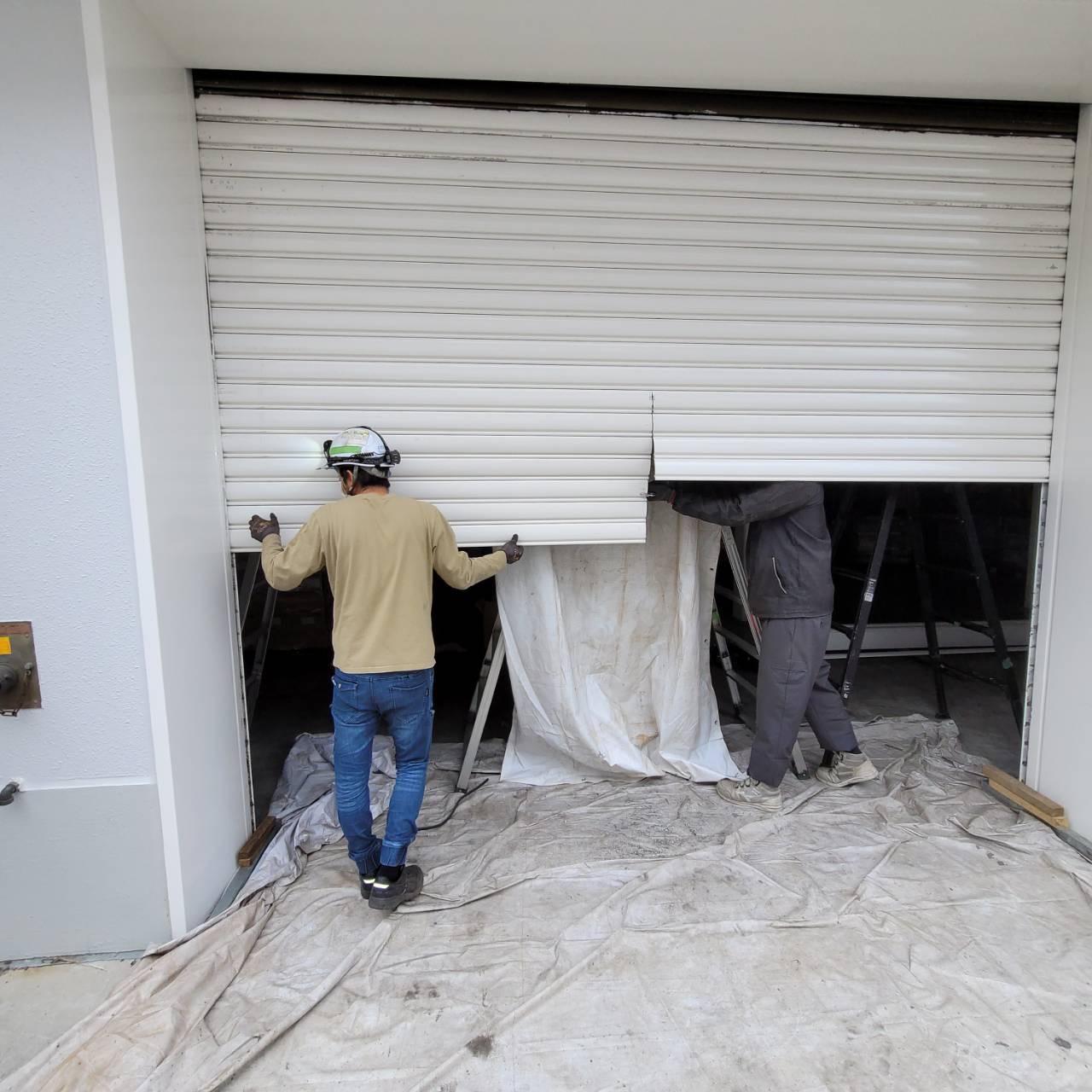 手動 ガレージ・車庫 のシャッター施工事例