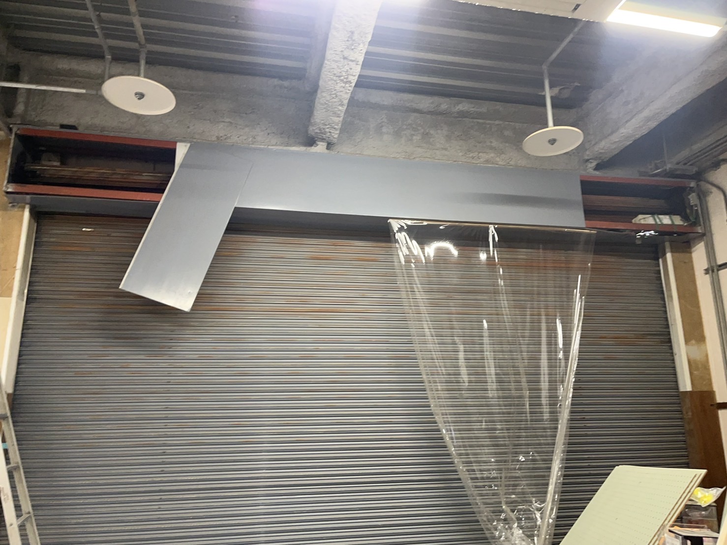 手動 倉庫・工場 のシャッター施工事例