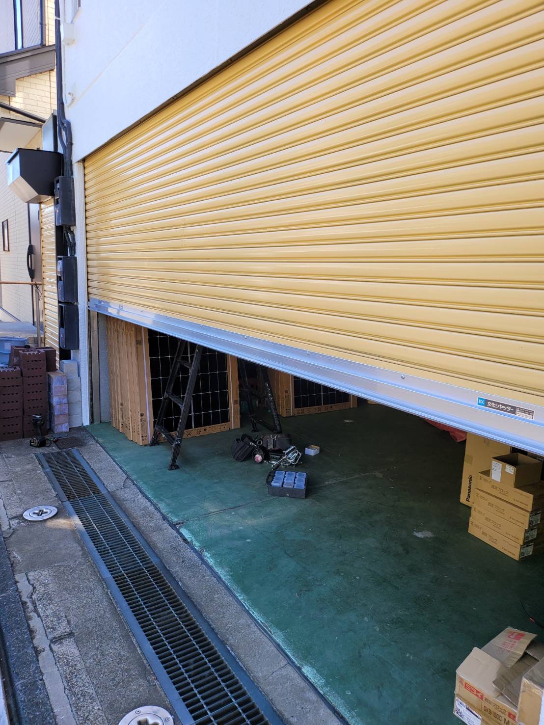 手動 倉庫・工場 のシャッター施工事例