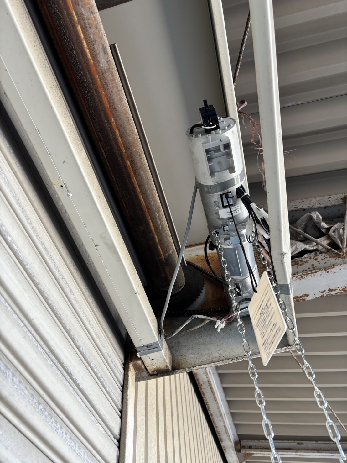 手動 倉庫・工場 のシャッター施工事例